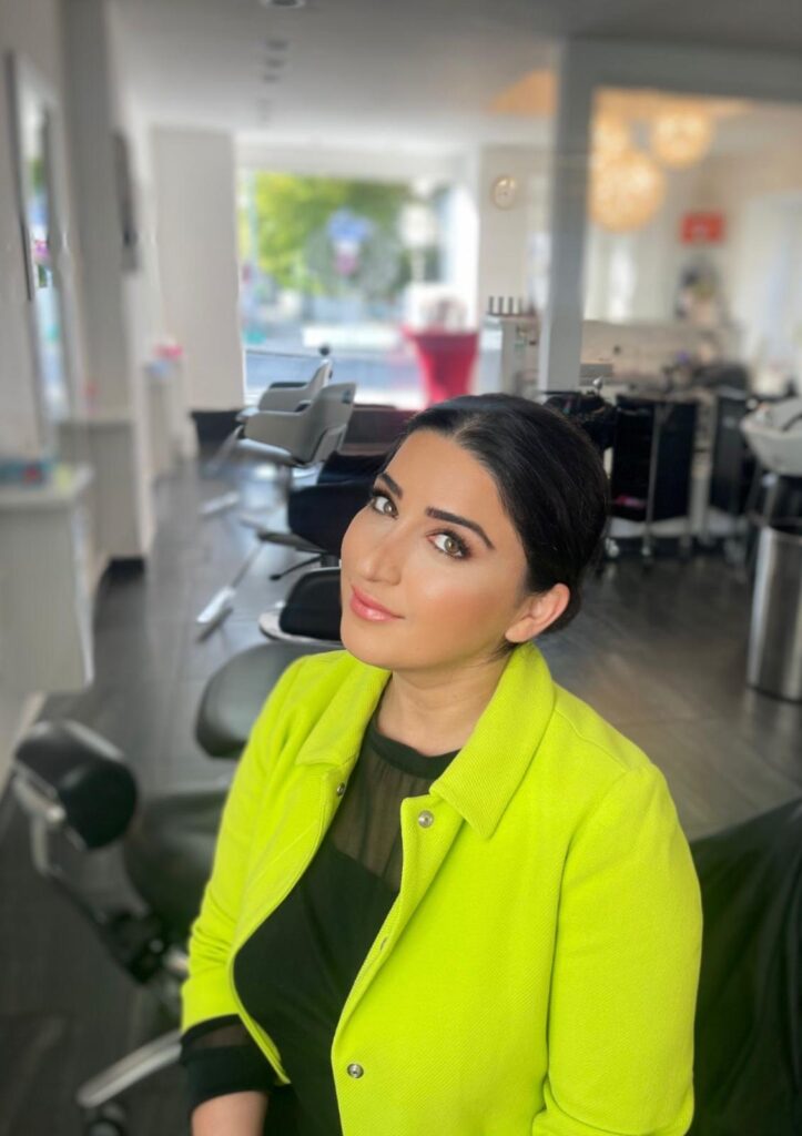 Samaneh Emam — Gründerin & Friseurmeisterin